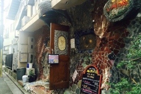 下北沢の魅力はちょうどよい小ささと便利さ。バーの店長に聞く街の魅力