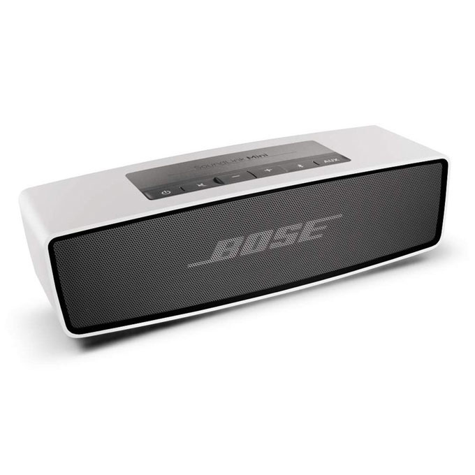 BOSE SoundLink Mini Bluetooth speaker  コードの煩わしさから解放！一人暮らしにあると便利なワイヤレス機器5選